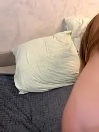 lovelly_molly webcam model stream image