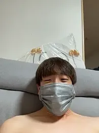 issy19 webcam stripchat model stream image