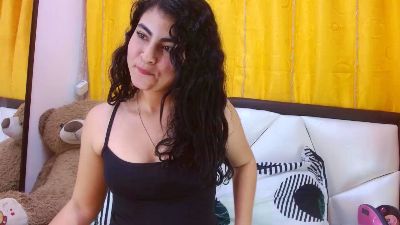 EmiilyAngel webcam model stream image