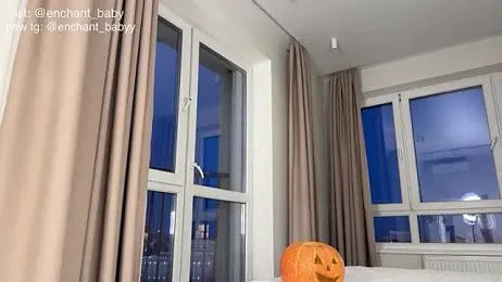 enchant_baby webcam model stream image