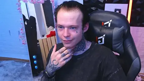 AdamKerek webcam model stream image