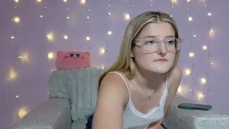 eyesthatsparkle22 webcam stripchat model stream image