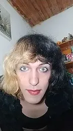 MakiMorningstar webcam stripchat model stream image