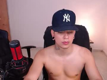saenz_hotx webcam model stream image