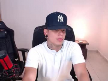saenz_hotx webcam model stream image