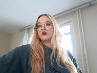 Lecia Raposa webcam model stream image