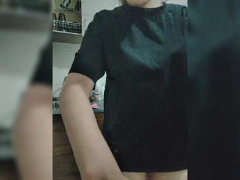 karina-love webcam model stream image