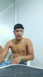 boy_hot33 webcam model stream image