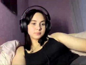 CANDY-LIPS-GIRL webcam model stream image