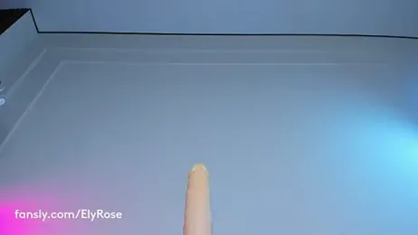 maakimo webcam model stream image