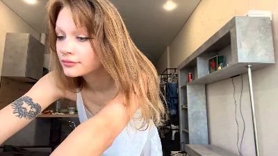 RaymondeKuarez webcam model stream image
