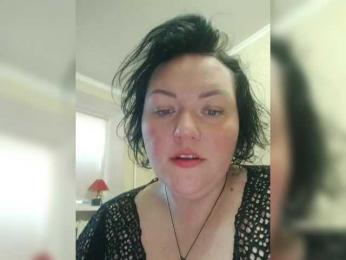 Kettttiiiii webcam model stream image