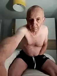 mr_english50 webcam model stream image