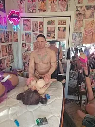 luvs2cumm69 webcam model stream image