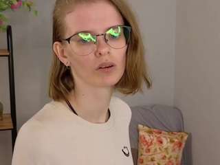 karen-ryan webcam model stream image