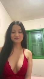 privslauraa webcam model stream image