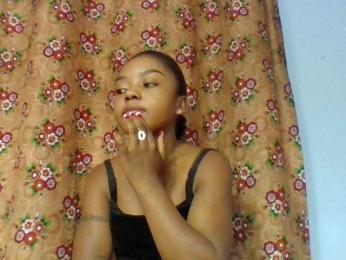 Elysa7 webcam bongacams model stream image