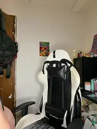 Rhyumii webcam model stream image