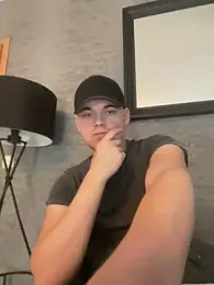 kevin344112 webcam stripchat model stream image