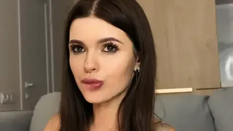 Kira_mmr webcam model stream image