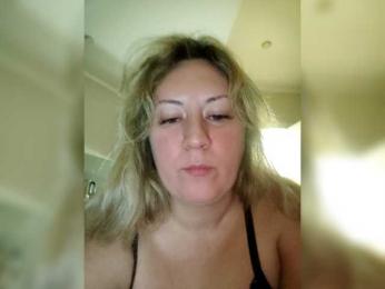 Russianbunny96 webcam model stream image