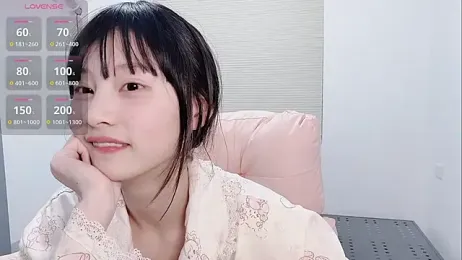 lris-Beauty webcam stripchat model stream image