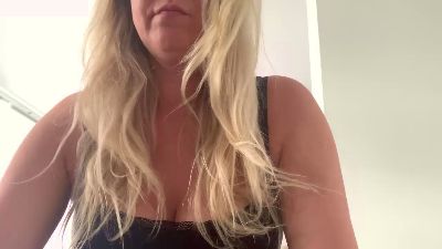 lunaxlia webcam model stream image