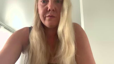 lunaxlia webcam model stream image
