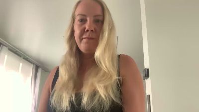 lunaxlia webcam model stream image