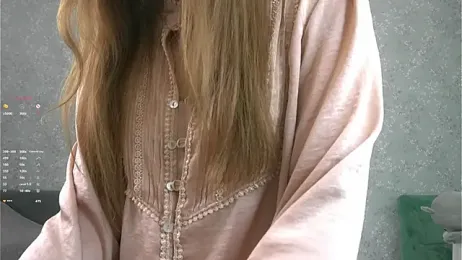SweetSaraPie webcam model stream image