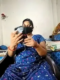 Amritanikhil1 webcam model stream image