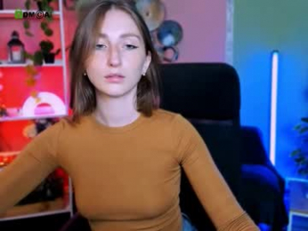 adalina_summer webcam model stream image