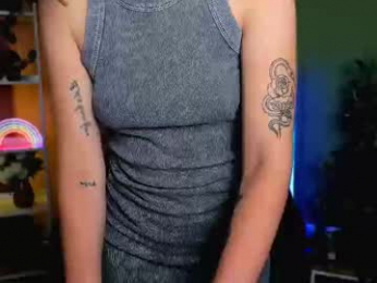 adalina_summer webcam model stream image