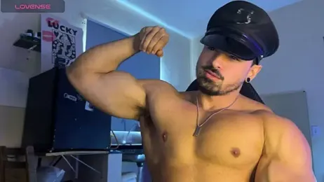 Lucasfit24 webcam model stream image