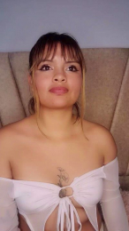 Giselkiut_ webcam model stream image