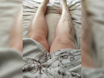 Elizabeth48 webcam model stream image