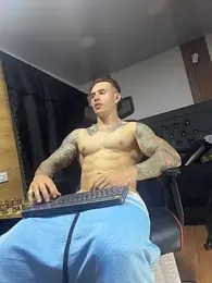paulthompson_ webcam model stream image