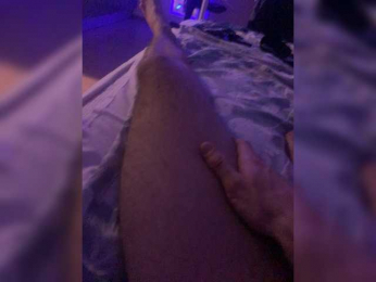 Garrr130 webcam model stream image