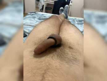 Garrr130 webcam model stream image