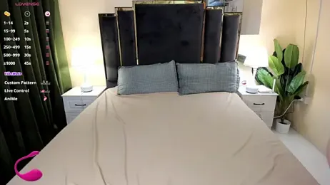 Hanabi_emerson webcam model stream image