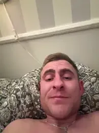 GOOPYlove webcam model stream image