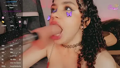 Queen_Deepthroat webcam model stream image