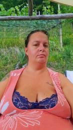 LaReginaNera webcam model stream image