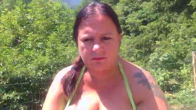 LaReginaNera webcam model stream image