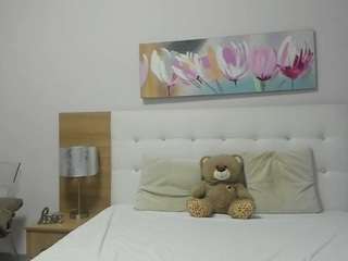 lovelysophie3 webcam model stream image