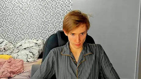vibemygirl webcam stripchat model stream image