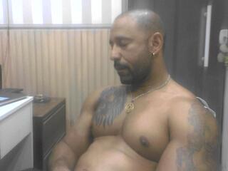 Hebert Gomes webcam model stream image