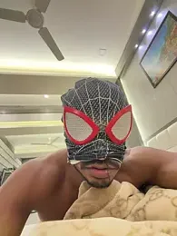 Hunkyardd webcam stripchat model stream image