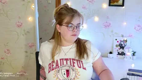 sinnamon_ webcam model stream image