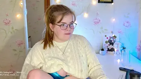 sinnamon_ webcam model stream image